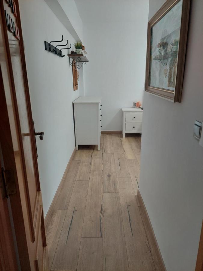 Family Apartment Andrea Alaquas Eksteriør billede